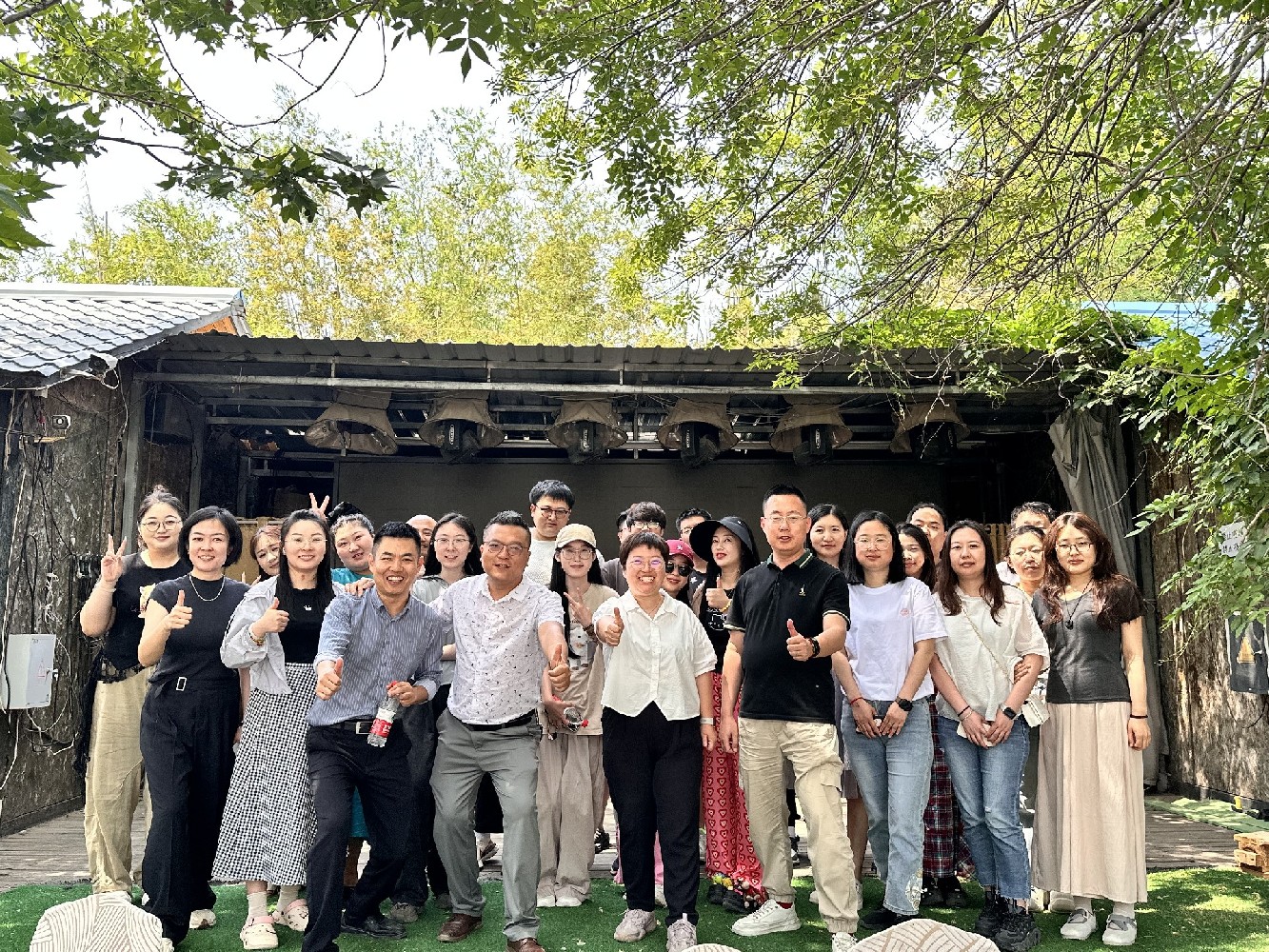 智聯數字┃露營嗨翻天，點燃團隊熱血激情！